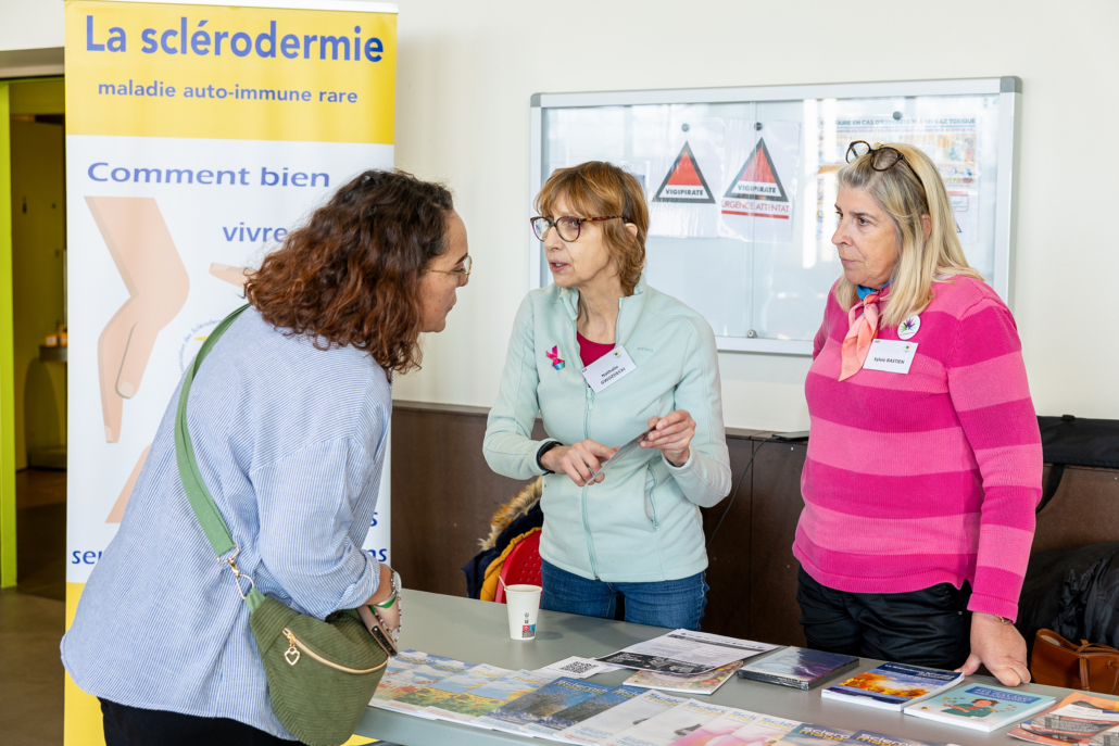 Stand ASF, Nathalie Gwozdecki et Sylvie Bastien
